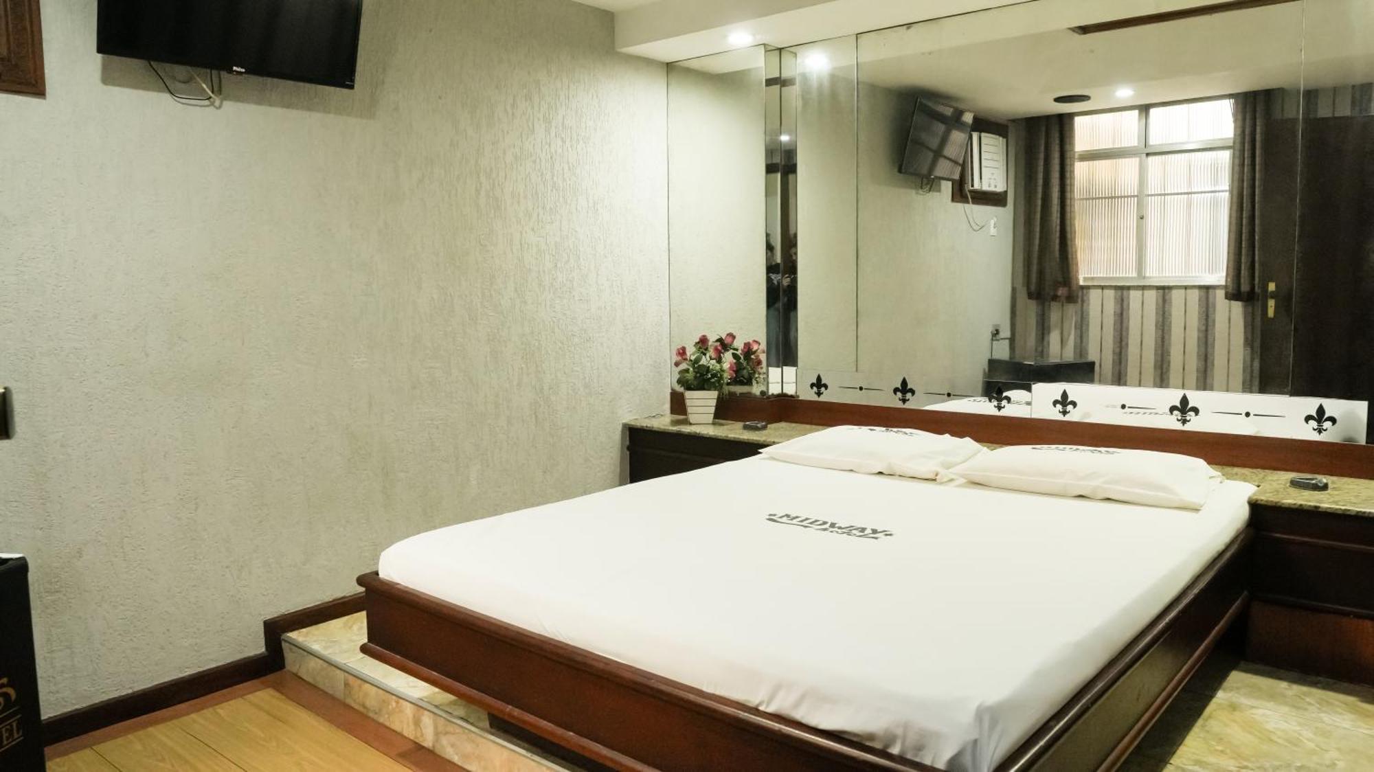Midway Hotel (Adults Only) Рио де Жанейро Екстериор снимка