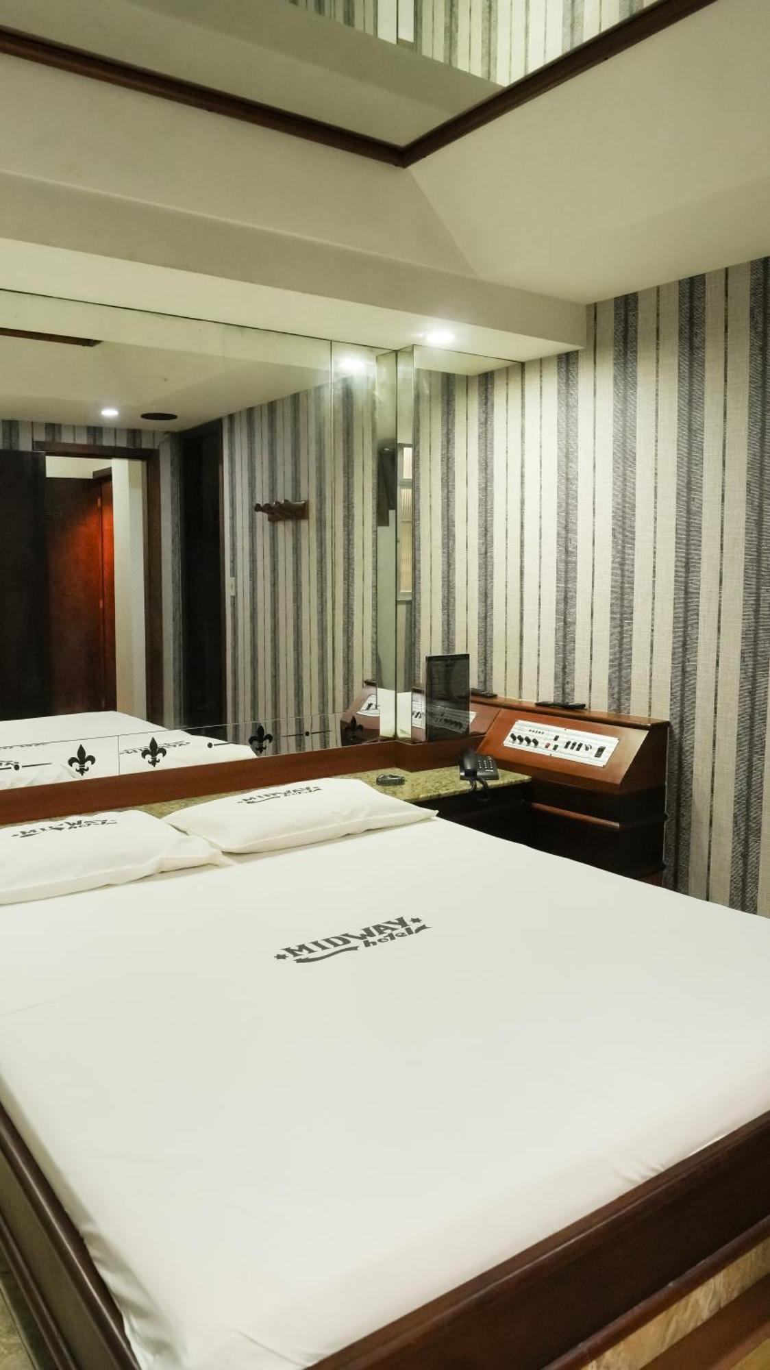 Midway Hotel (Adults Only) Рио де Жанейро Екстериор снимка