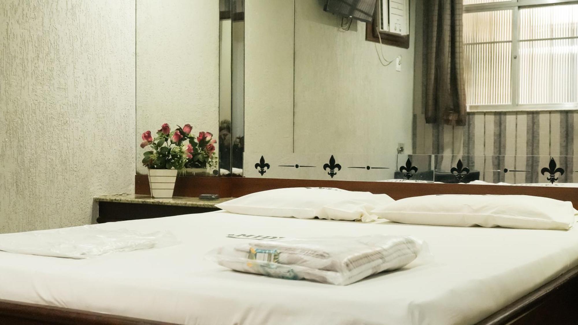 Midway Hotel (Adults Only) Рио де Жанейро Екстериор снимка