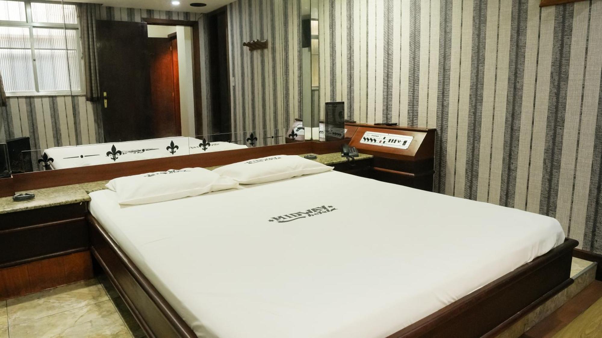 Midway Hotel (Adults Only) Рио де Жанейро Екстериор снимка